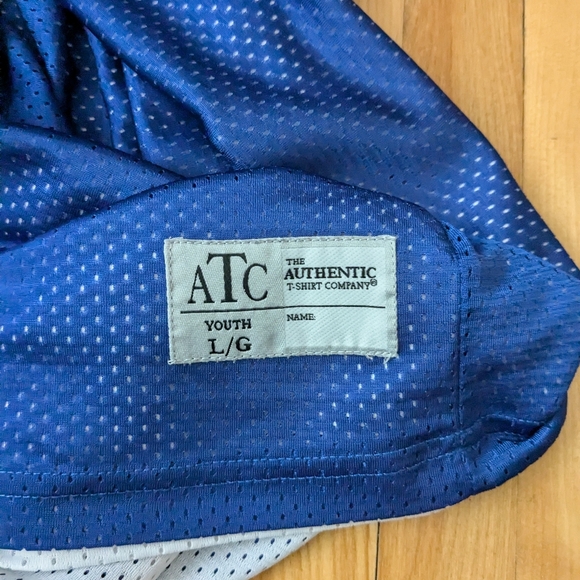 Basketball jersey - Picture 3 of 3